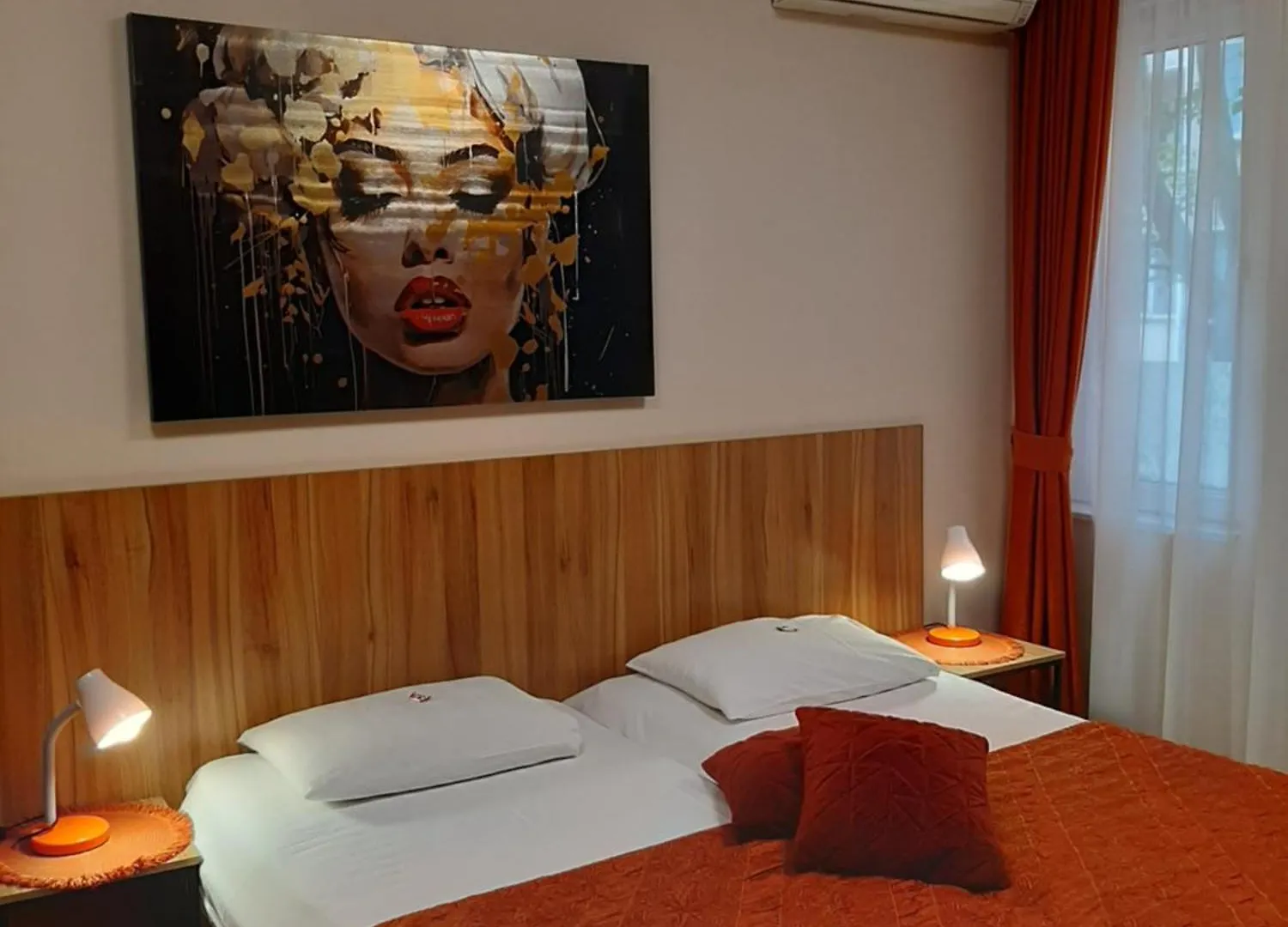Private Rooms Silvia Varna